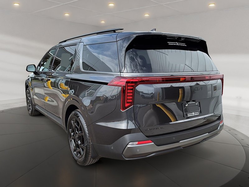 2026 Kia Carnival SX premium features, reliable, spacious cargo, 3rd row seater