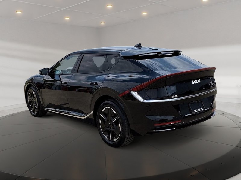 2025 Kia EV6 Wind RWD Modern Electric SUV with Smart Comfort & Everyday Range Confidence, Fast charging, sleek design