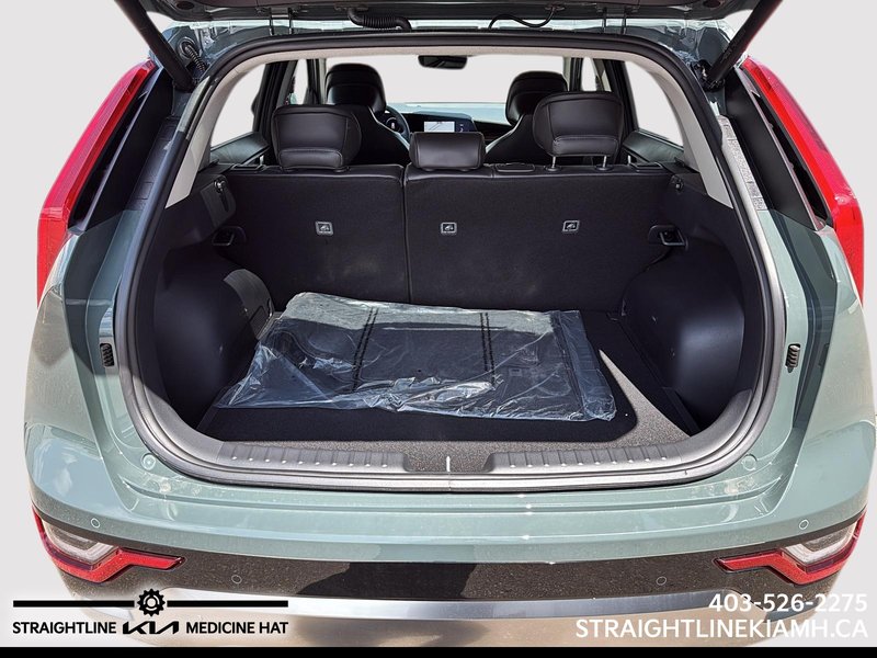2025 Kia Niro SX STRIKING COLOR, HYBRID, LUXURY INTERIOR, KIA CERTIFIED