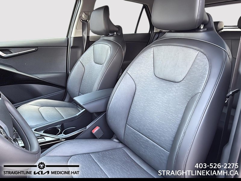 2025 Kia Niro SX STRIKING COLOR, HYBRID, LUXURY INTERIOR, KIA CERTIFIED