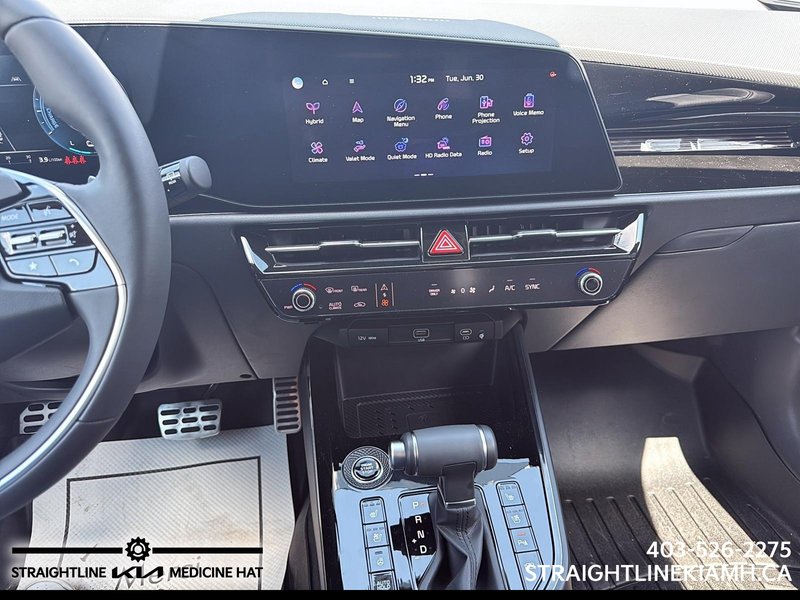 2025 Kia Niro SX STRIKING COLOR, HYBRID, LUXURY INTERIOR, KIA CERTIFIED