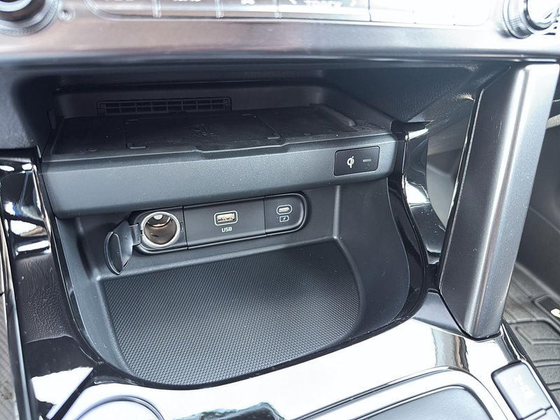 2026 Kia Seltos SX bold color, premium confidence, advanced comfort, drive smarter, drive stronger