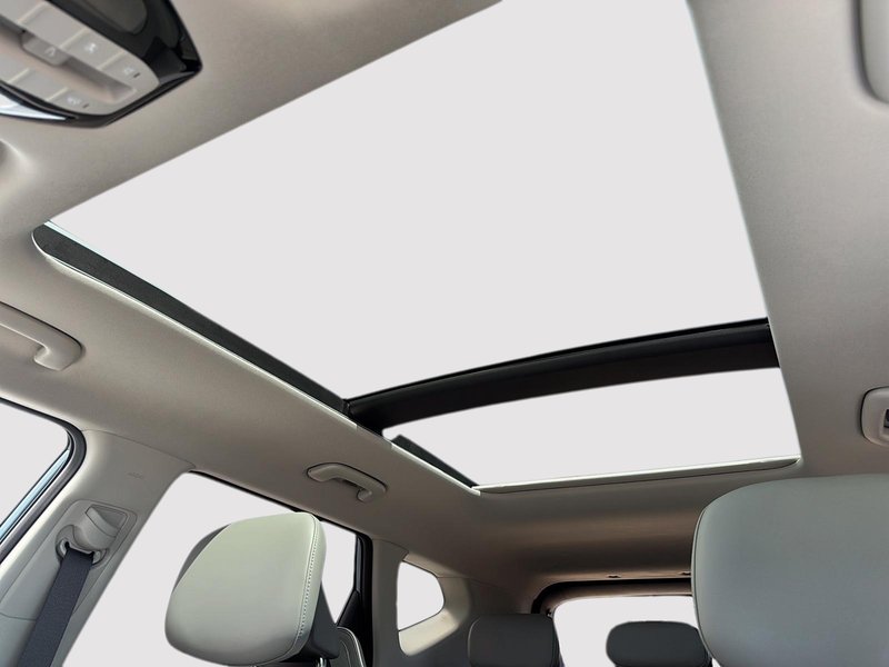 2027 Kia Seltos EX AWD all new design, advanced safety features, striking new color