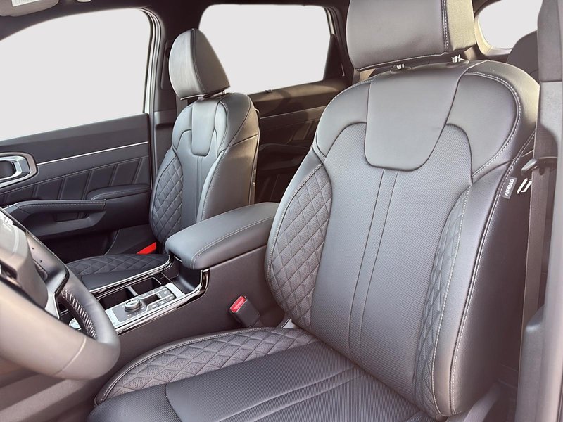 2026 Kia Sorento PHEV SX AWD Panoramic Roof, Advanced Safety, Hybrid Power
