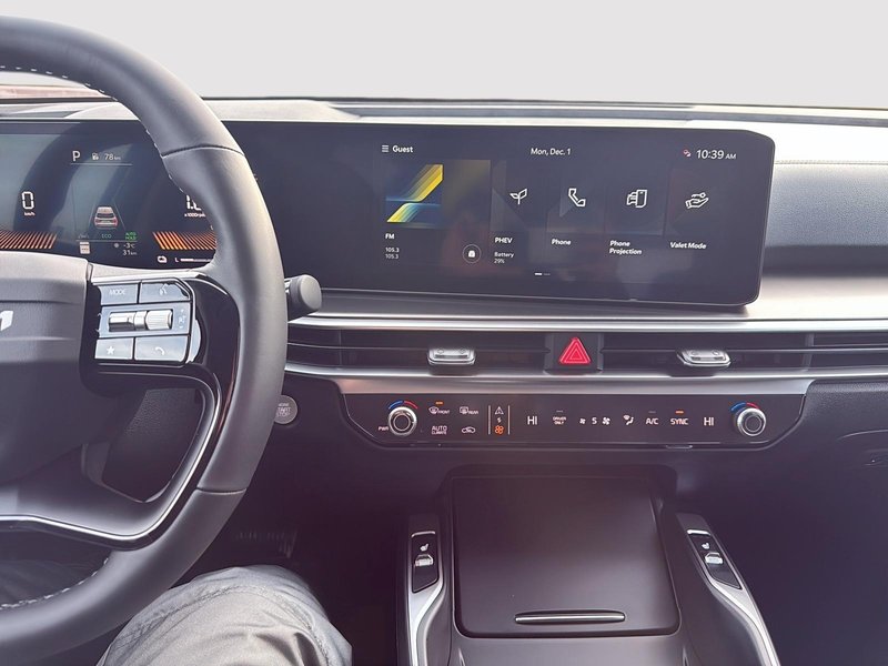 2026 Kia Sorento PHEV LX AWD All-Wheel Drive. Plug-In Hybrid. 55KM EV Freedom- With Room for 6!