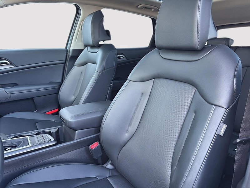 2026 Kia Sportage EX refined design, smart technology, confident