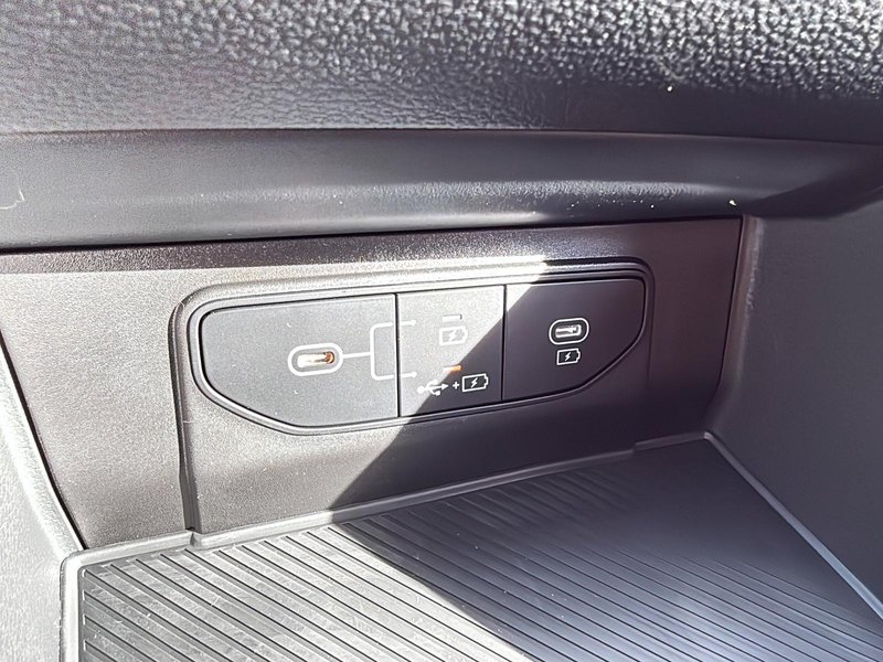 2026 Kia Sportage LX All-Wheel Drive, Advanced Safety & Bold Style