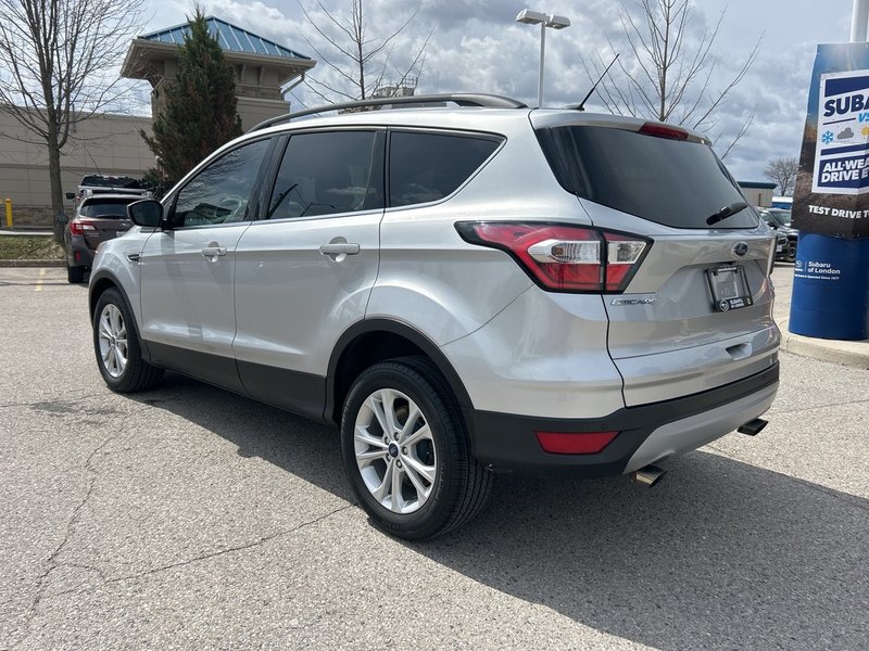 Ford ESCAPE SE 2018
