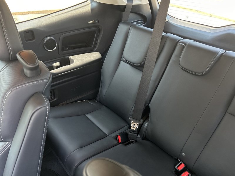 2022 Subaru ASCENT LIMITED WITH CAPTAIN’S CHAIRS 7 SEATER | NEW TIRES | ONE OWNER | FULL SERVICE HISTORY | NO ACCIDENTS | AWD