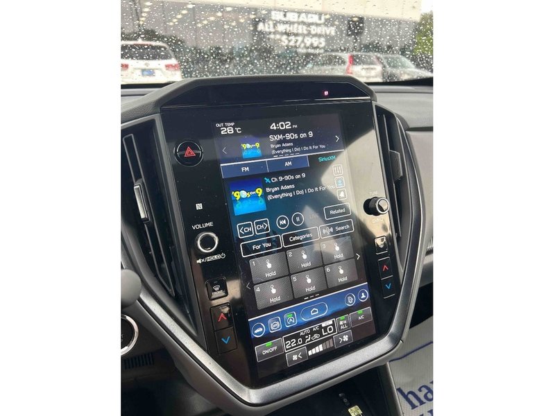 2024 Subaru Crosstrek LIMITED LEATHER SEATS | ONE OWNER | FULLY DEALER SERVICED | HARMAN KARDON 10 SPEAKERS AUDIO | 18
