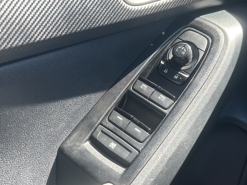 2024 Subaru CROSSTREK WILDERNESS NO ACCIDENTS | ONE OWNER | LOW KM | SUNROOF | HEATED SEATS | EYESIGHT | BACKUP CAMERA | HEATED WHEEL