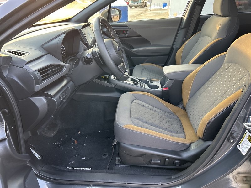 2024 Subaru CROSSTREK ONYX ONE OWNER | CLEAN CARFAX | DEALER MAINTAINED | NEW BATTERY | 2.5 L 182 HP | AWD | AUTOMATIC