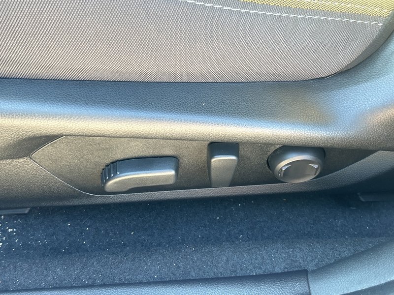 2024 Subaru CROSSTREK ONYX ONE OWNER | DEALER SERVICED | $3352 CARFAX | 2.5L AWD