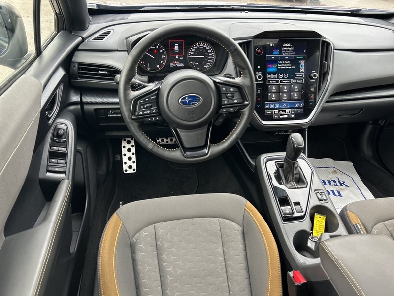 2024 Subaru CROSSTREK ONYX ONE OWNER | DEALER SERVICED | $3352 CARFAX | 2.5L AWD