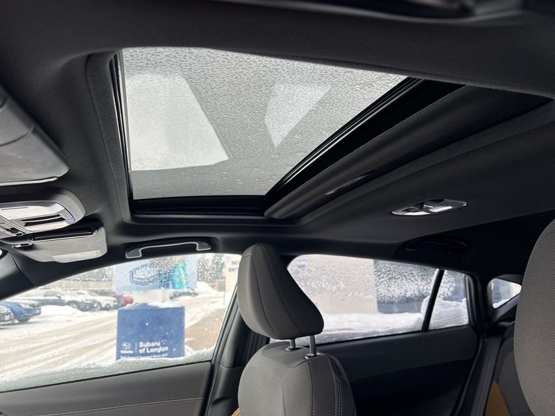 2024 Subaru CROSSTREK ONYX ONE OWNER | NEW FRONT BRAKES | WINTER TIRES INCLUDED  | DEALER SERVICED