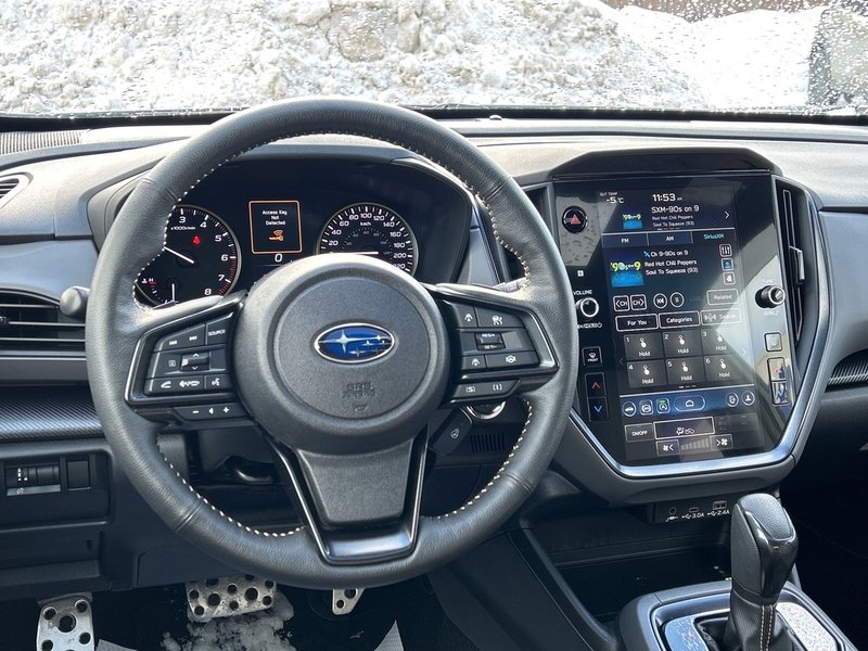 2024 Subaru CROSSTREK ONYX ONE OWNER | LOW MILEAGE | CLEAN CARFAX | DEALER MAINTAINED | AWD | EYESIGHT | CARPLAY |