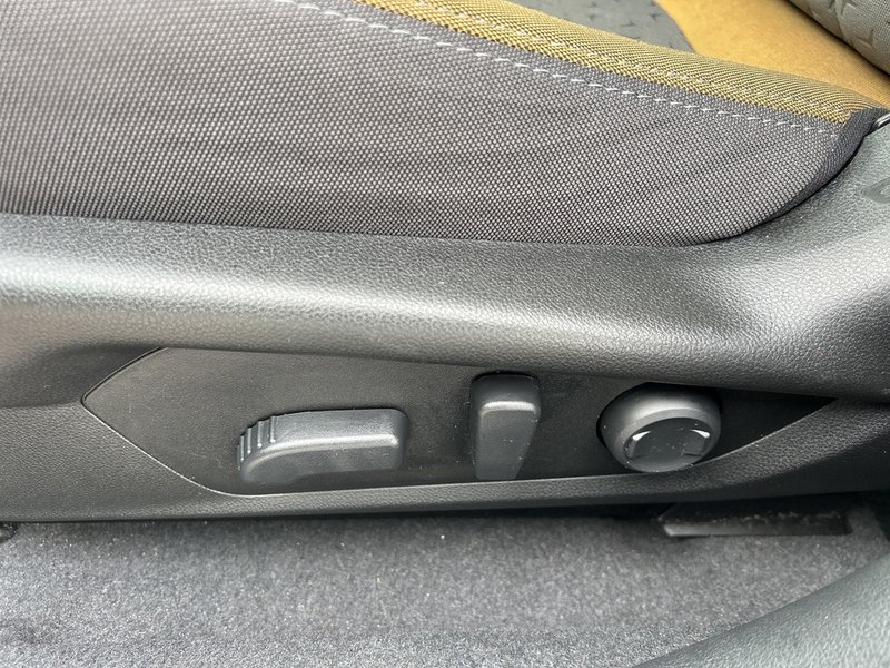 2024 Subaru CROSSTREK ONYX ONE OWNER | CLEAN CARFAX | DEALER MAINTAINED | AWD | 2.5L 182-HP | EYESIGHT | CARPLAY | SUNROOF