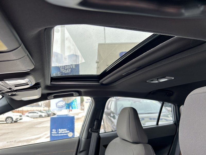 2024 Subaru CROSSTREK ONYX ONE OWNER | CLEAN CARFAX | DEALER MAINTAINED | AWD | 2.5L 182-HP | EYESIGHT | CARPLAY | SUNROOF