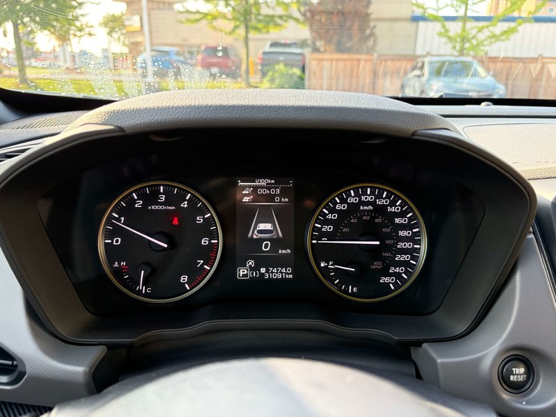 2024 Subaru CROSSTREK ONYX ONE OWNER | CLEAN CARFAX | FULL SERVICE HISTORY