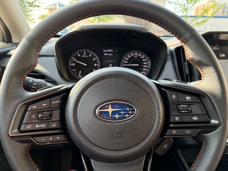 2026 Subaru CROSSTREK LIMITED PERFECT CONDITION | ONE OWNER | CLEAN CARFAX | DEALER SERVICED