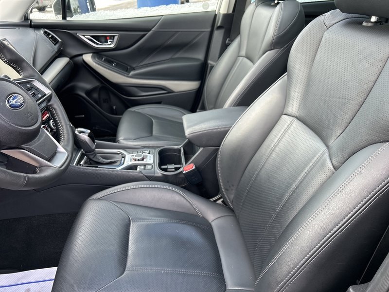 2023 Subaru FORESTER LIMITED LOW MILEAGE | CLEAN CARFAX | DEALER MAINTAINED | AWD | X-MODE® | CARPLAY | HARMAN KARDON® |