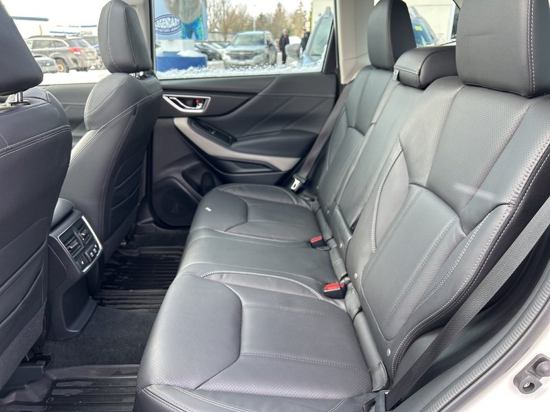 2023 Subaru FORESTER LIMITED LOW MILEAGE | CLEAN CARFAX | DEALER MAINTAINED | AWD | X-MODE® | CARPLAY | HARMAN KARDON® |