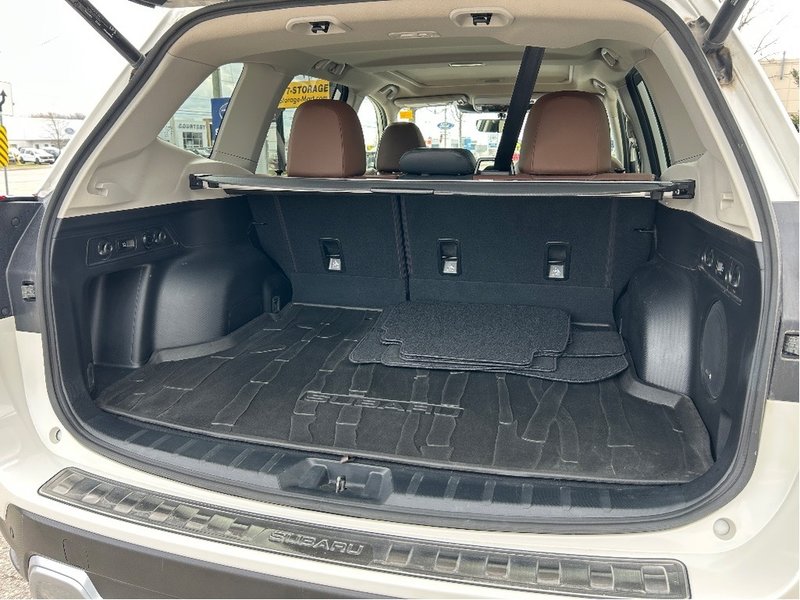 Subaru FORESTER PREMIER 2024