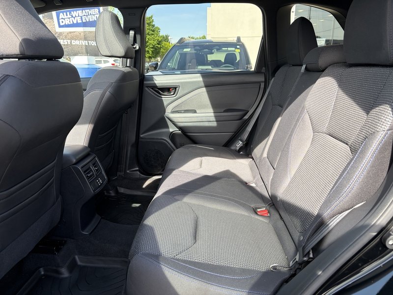 2025 Subaru FORESTER TOURING CLEAN CARFAX | ONE OWNER | TWO SETS OF TIRES | AWD | EYESIGHT | SUNROOF | CARPLAY | HEATED SEATS |