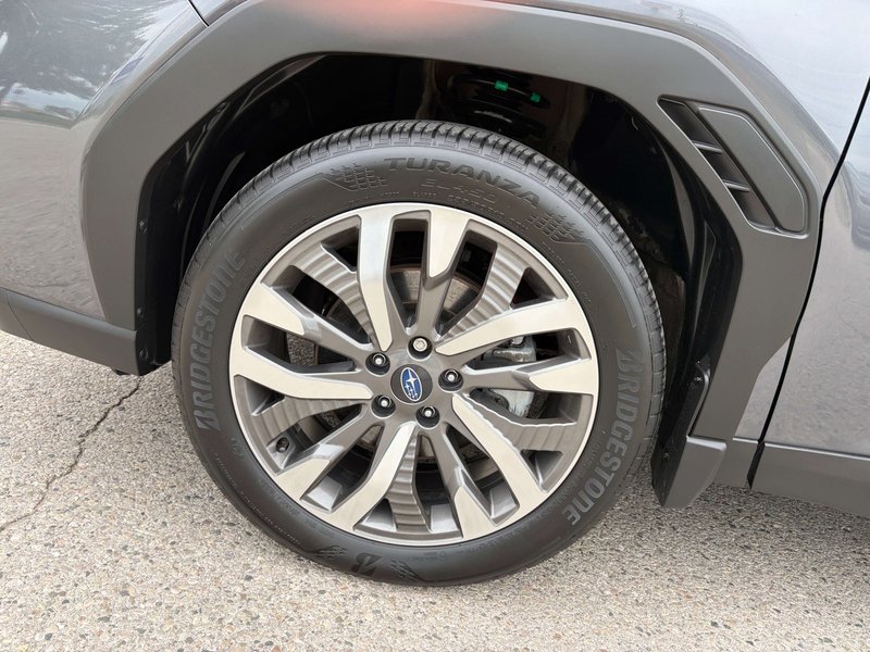 2025 Subaru FORESTER PREMIER CLEAN CARFAX | ONE OWNER | DEALER SERVICED