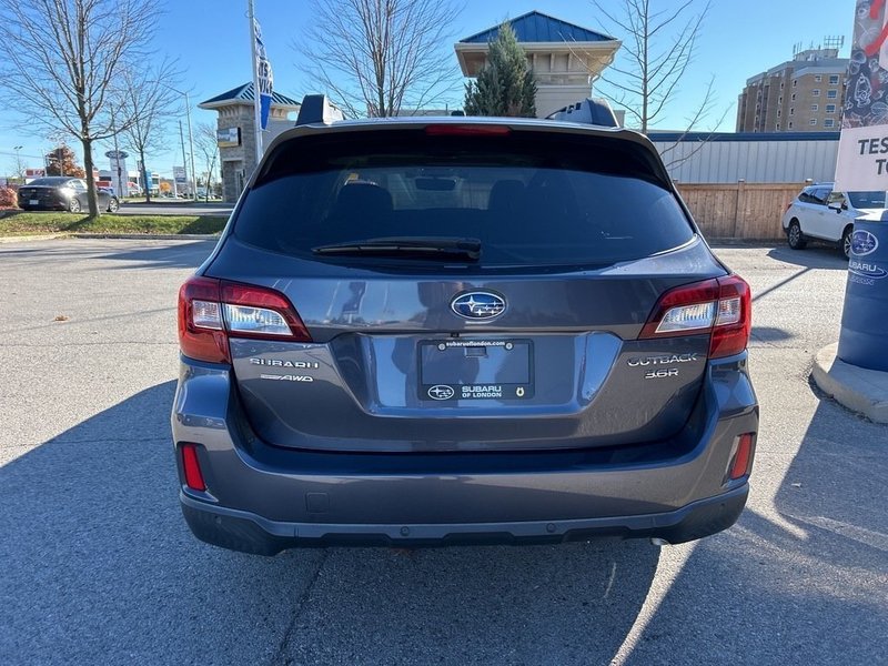 2017 Subaru Outback 3.6R LIMITED W/TECH PKG