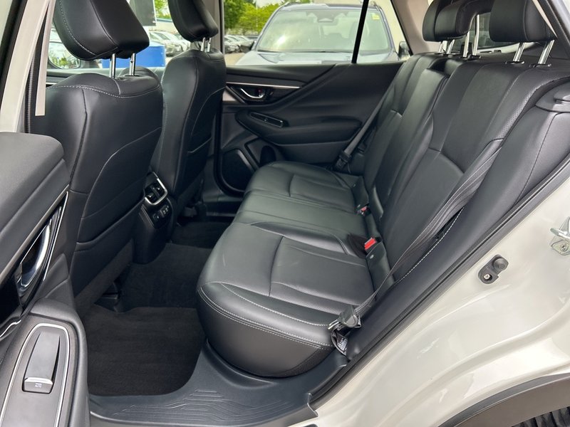 2021 Subaru Outback LIMITED NEW BRAKES | NEW TIRES | ONE OWNER | NO ACCIDENTS | LEATHER | SUNROOF | GPS | HEATED SEATS | AWD