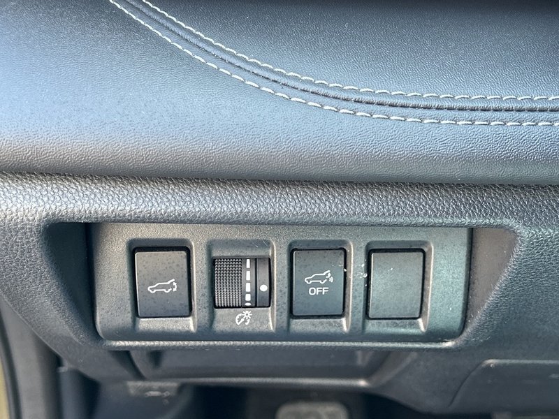 2023 Subaru OUTBACK LIMITED ONE OWNER | CARFAX | FULL SERVICE | NEW BATTERY | NEW REAR BRAKES