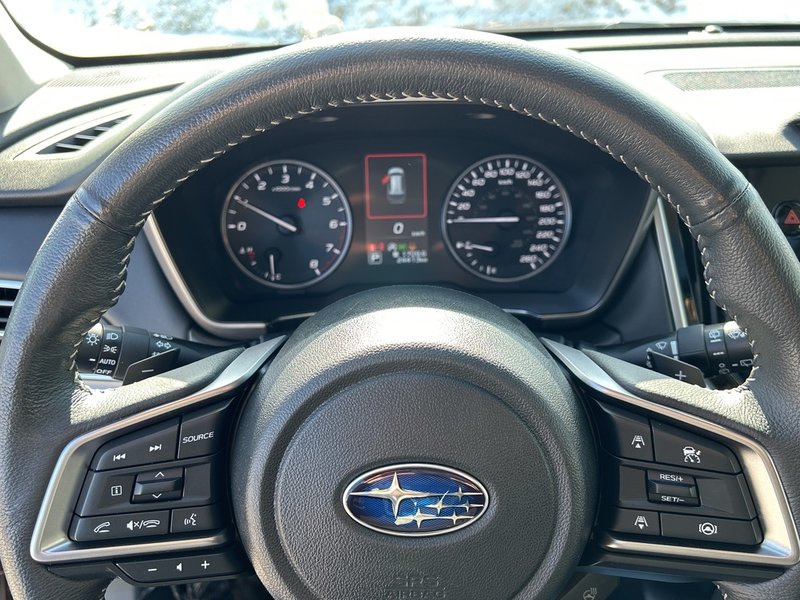 2024 Subaru OUTBACK LIMITED ONE OWNER | CLEAN CARFAX | FULL DEALER SERVICE | AWD | LEATHER | SUNROOF