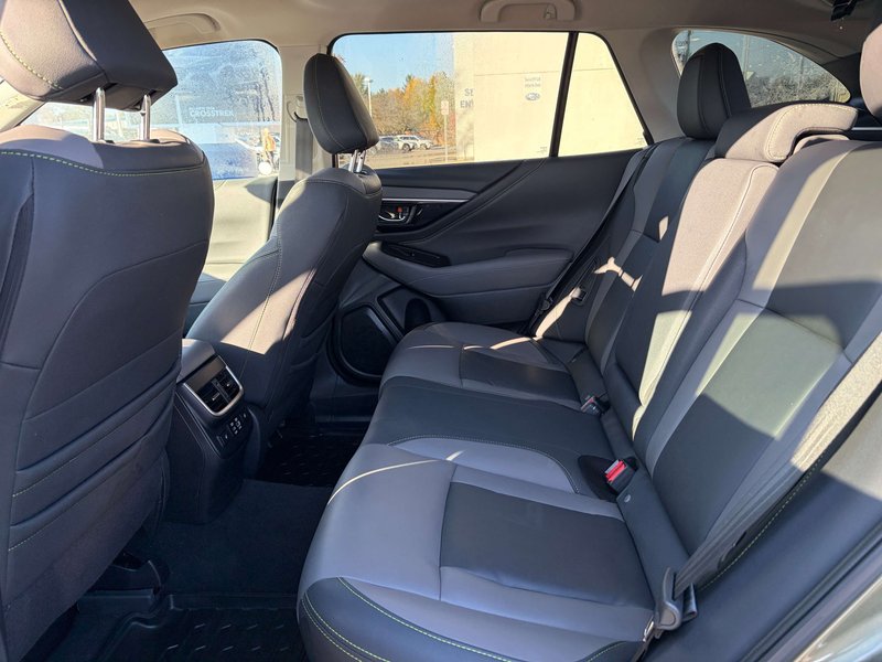2025 Subaru OUTBACK ONYX ONE OWNER | CLEAN CARFAX | 2.5L SUBARU BOXER ENGINE | 182-HP | AWD | EYESIGHT | CARPLAY