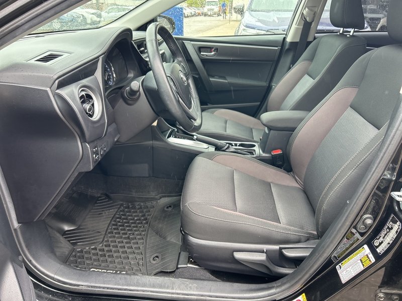 2018 Toyota Corolla LE LE TRIM | SUNROOF | ALLOYS | WINTER TIRES