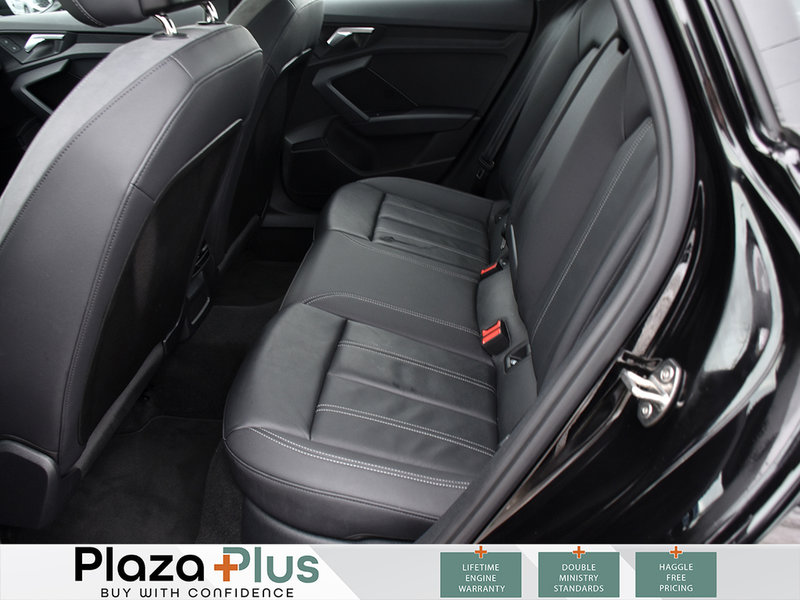 2024 Audi A3 SEDAN KOMFORT | QUATTRO | 201 HP | ANDROID AUTO & APPLE CARPLAY | HEATED FRONT SEATS |