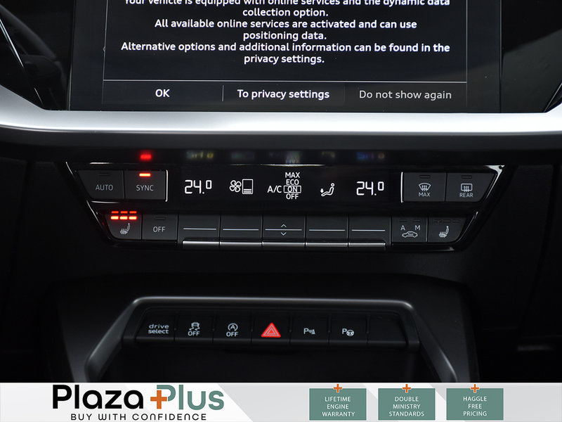 2024 Audi A3 SEDAN KOMFORT | QUATTRO | 201 HP | ANDROID AUTO & APPLE CARPLAY | HEATED FRONT SEATS |