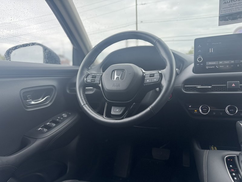 2024 Honda HR-V EX-L Navi | ONLY 14500KMS | REMOTE START | DUAL-ZONE CLIMATE CONTROL | ADAPTIVE CRUISE |