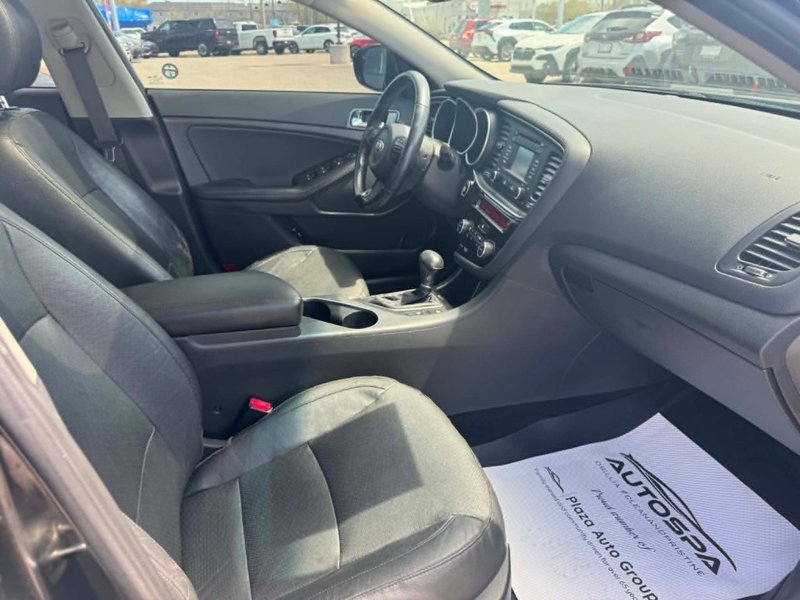 2014 Kia OPTIMA EX | CLEAN CARFAX | HEATED SEATS | SUNROOF | TWO SETS OF TIRES | DUAL ZONE CLIMATE CONTROL |