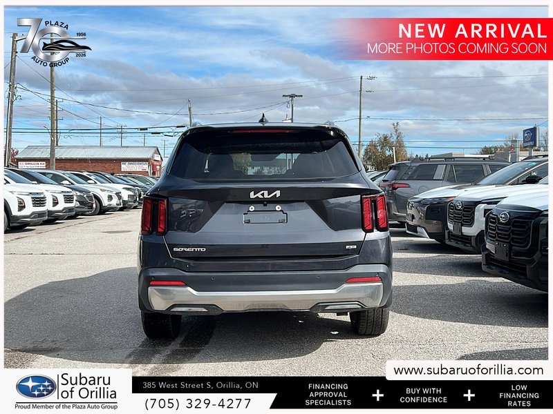2025 Kia Sorento EX | HEATED SEATS & STEERING WHEEL | 7-PASSENGER SEATING | PUSH BUTTON START | POWER LIFTGATE |