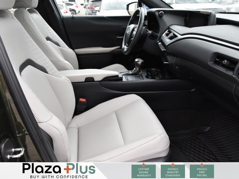 2022 Lexus UX 250h