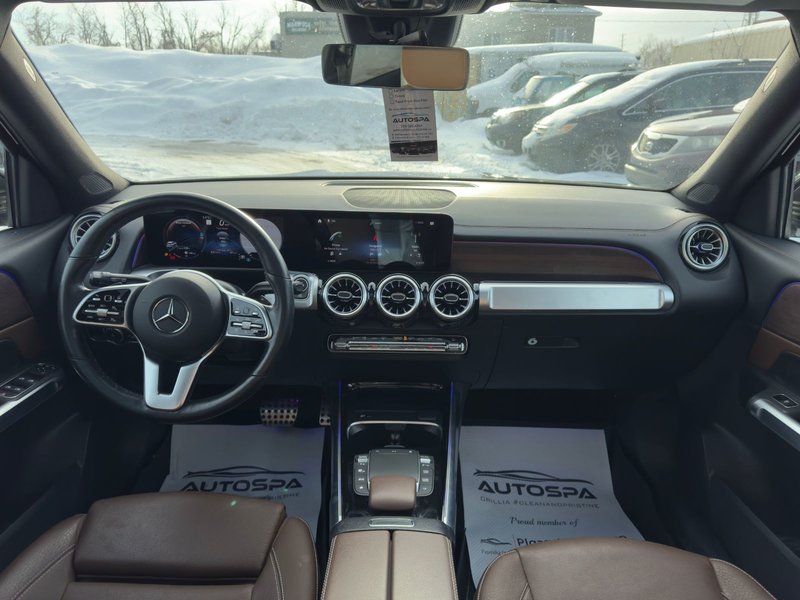 2022 Mercedes-Benz GLB 250 | 360 CAMERA | TWO SETS OF TIRES ON ALLOYS | AMBIENT LIGHTING | APPLE CARPLAY & ANDROID AUTO |