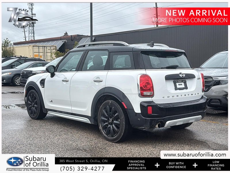 2017 MINI Cooper Countryman BASE | MANUAL | HEATED SEATS | SUNROOF | KEYLESS ENTRY |