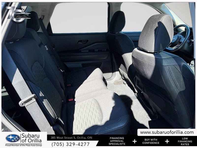 2024 Nissan Pathfinder S | CLEAN CARFAX | 8-PASSENGER | APPLE CARPLAY & ANDROID AUTO | KEYLESS ENTRY |