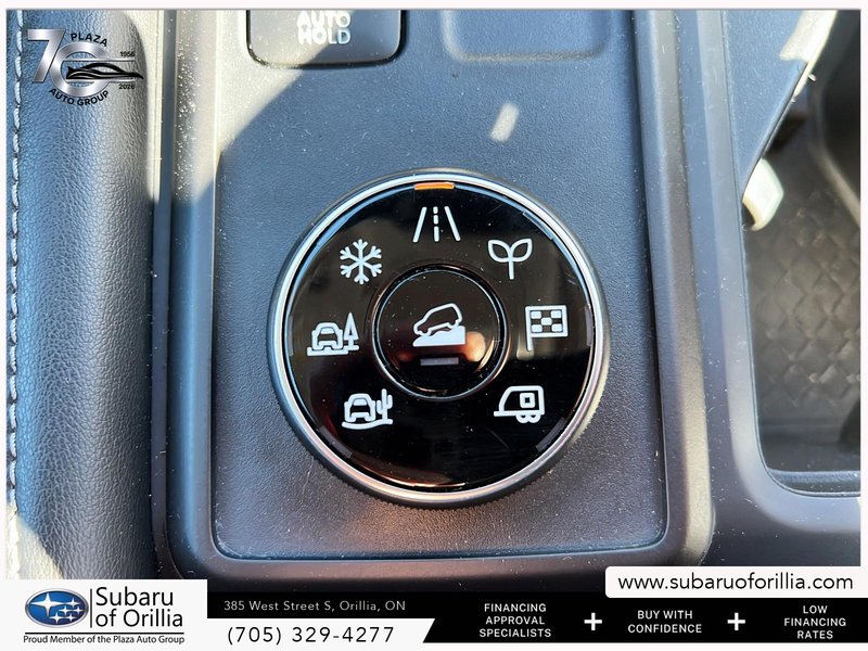 2024 Nissan Pathfinder S | CLEAN CARFAX | 8-PASSENGER | APPLE CARPLAY & ANDROID AUTO | KEYLESS ENTRY |