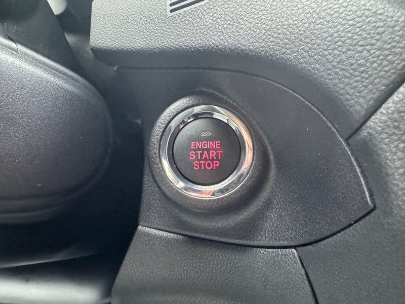 2023 Subaru ASCENT PREMIER | HEATED AND COOLED SEATS | CLEAN CARFAX | TWO SETS OF TIRES ON ALLOYS | SUNROOF |