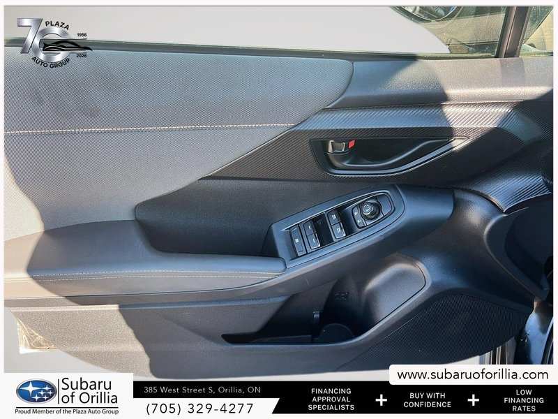 2024 Subaru Crosstrek Onyx | CLEAN CARFAX | HEATED SEATS & STEERING WHEEL | APPLE CARPLAY & ANDROID AUTO | SUNROOF |
