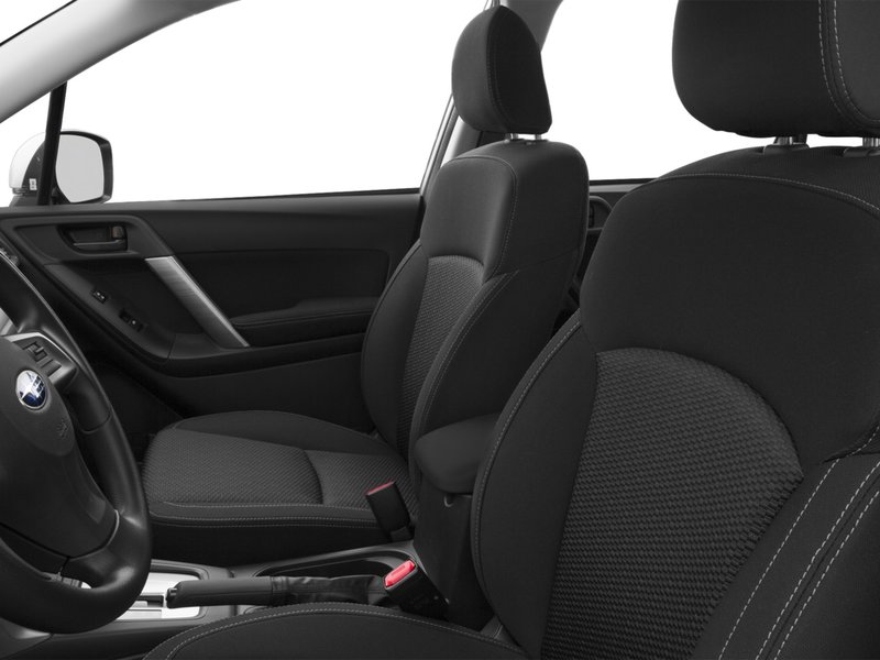 2015 Subaru FORESTER I LIMITED W/TECH PKG | CLEAN CARFAX | HEATED LEATHER SEATS | SUNROOF | TWO SETS OF TIRES ON RIMS |