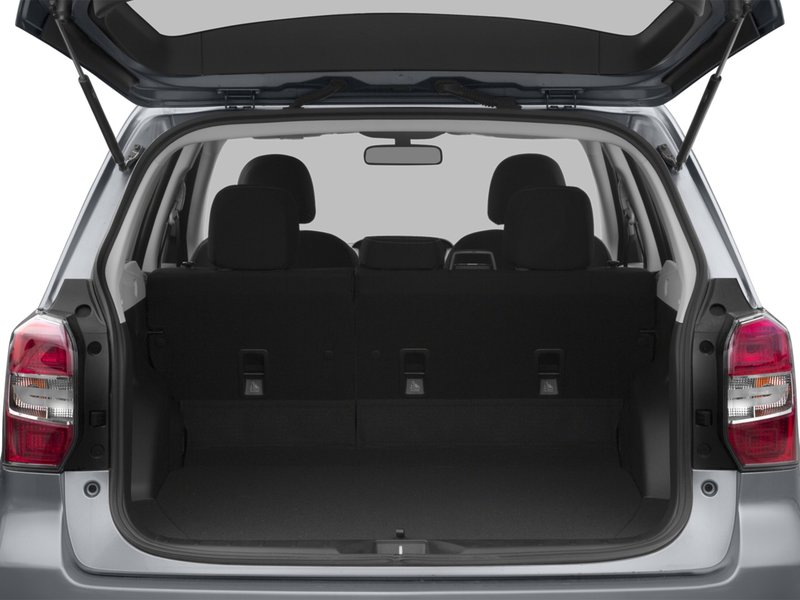 2015 Subaru FORESTER I LIMITED W/TECH PKG | CLEAN CARFAX | HEATED LEATHER SEATS | SUNROOF | TWO SETS OF TIRES ON RIMS |