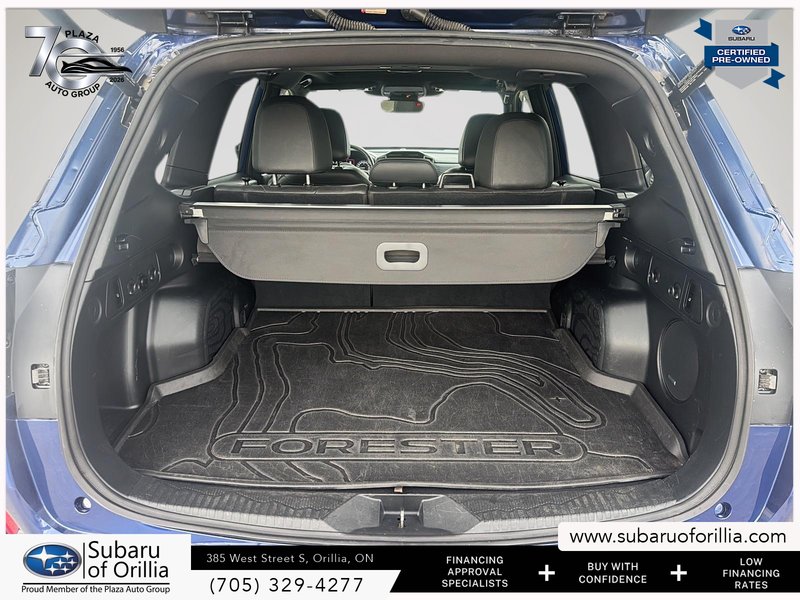 2025 Subaru Forester Limited | CLEAN CARFAX | APPLE CARPLAY & ANDROID AUTO | HEATED SEATS | ROOF CROSS BARS | SUNROOF |